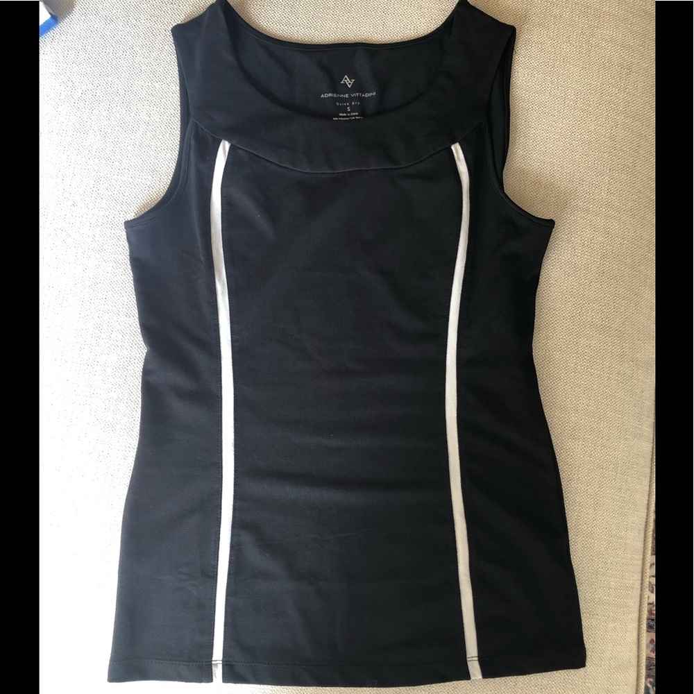 Adrienne Vittadini athletic top